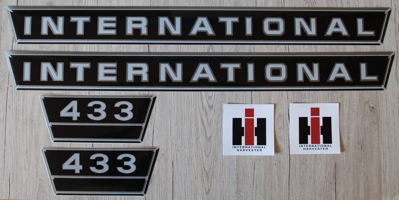 IHC/Mc Cormick Aufkleber international 433 Silber Logo Emblem Sticker Label Set groß von Eil Bulldog Versand
