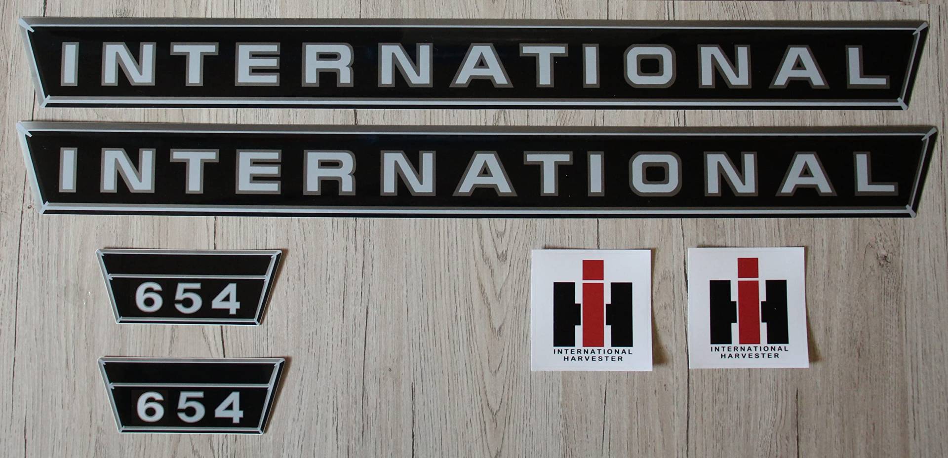 IHC/Mc Cormick Aufkleber international 654 Silber Logo Emblem Sticker Label Set klein von Eil Bulldog Versand