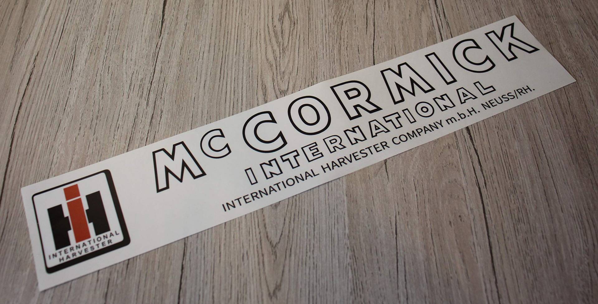 IHC MC CORMICK Aufkleber für Traktor Logo Emblem Sticker Label IHC MC CORMICK Aufkleber für Traktor Logo Emblem Sticker Label von Eil Bulldog Versand