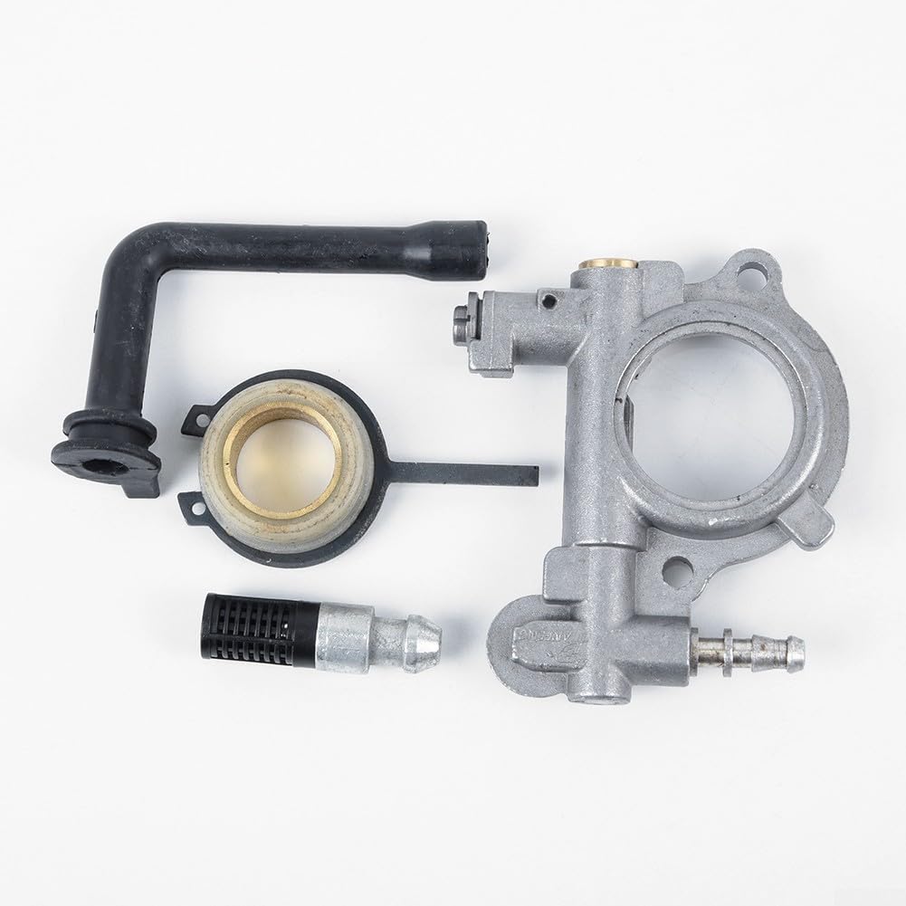 Ölpumpen-Schneckengetriebe-Set mit Ölfilterleitung, kompatibel mit MS240 MS260 024 026 M40 M60 Kettensäge 1121-007-1043 Ölpumpen-Schneckengetriebe-Set mit Ölfilterleitung, kompatibel mit MS240 MS260 024 026 M40 M60 Kettensäge 1121-007-1043 von Elchuiaby
