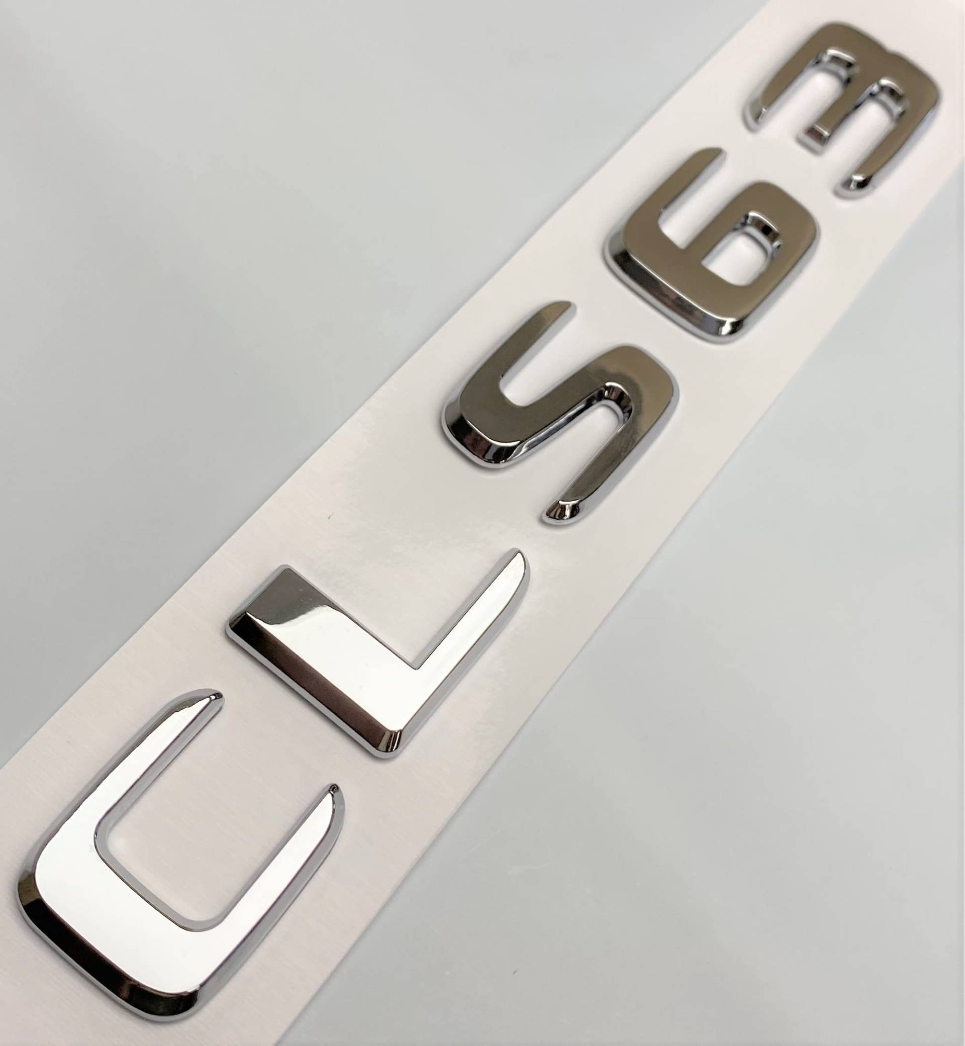 CLS63 Ersatz-Emblem für den Kofferraum, Chrom, kompatibel mit CLS63 Namensschild, Buchstaben, Zahlen CLS63 Ersatz-Emblem für den Kofferraum, Chrom, kompatibel mit CLS63 Namensschild, Buchstaben, Zahlen von EmbemsCar