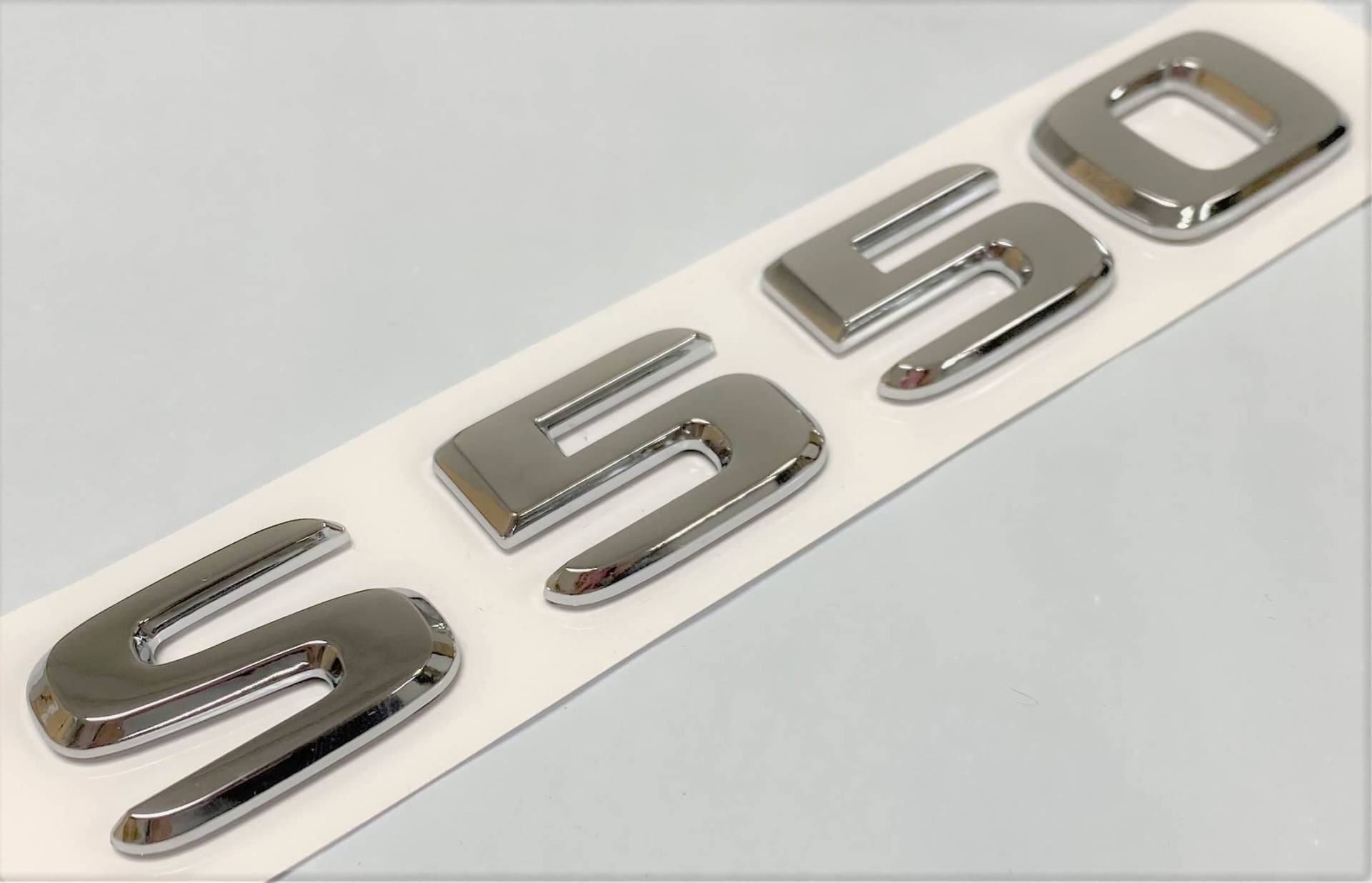 S550 Chrom-Emblem für den Kofferraum, Ersatz für S550 Namensschild, Buchstaben, Zahlen S550 Chrom-Emblem für den Kofferraum, Ersatz für S550 Namensschild, Buchstaben, Zahlen von EmbemsCar