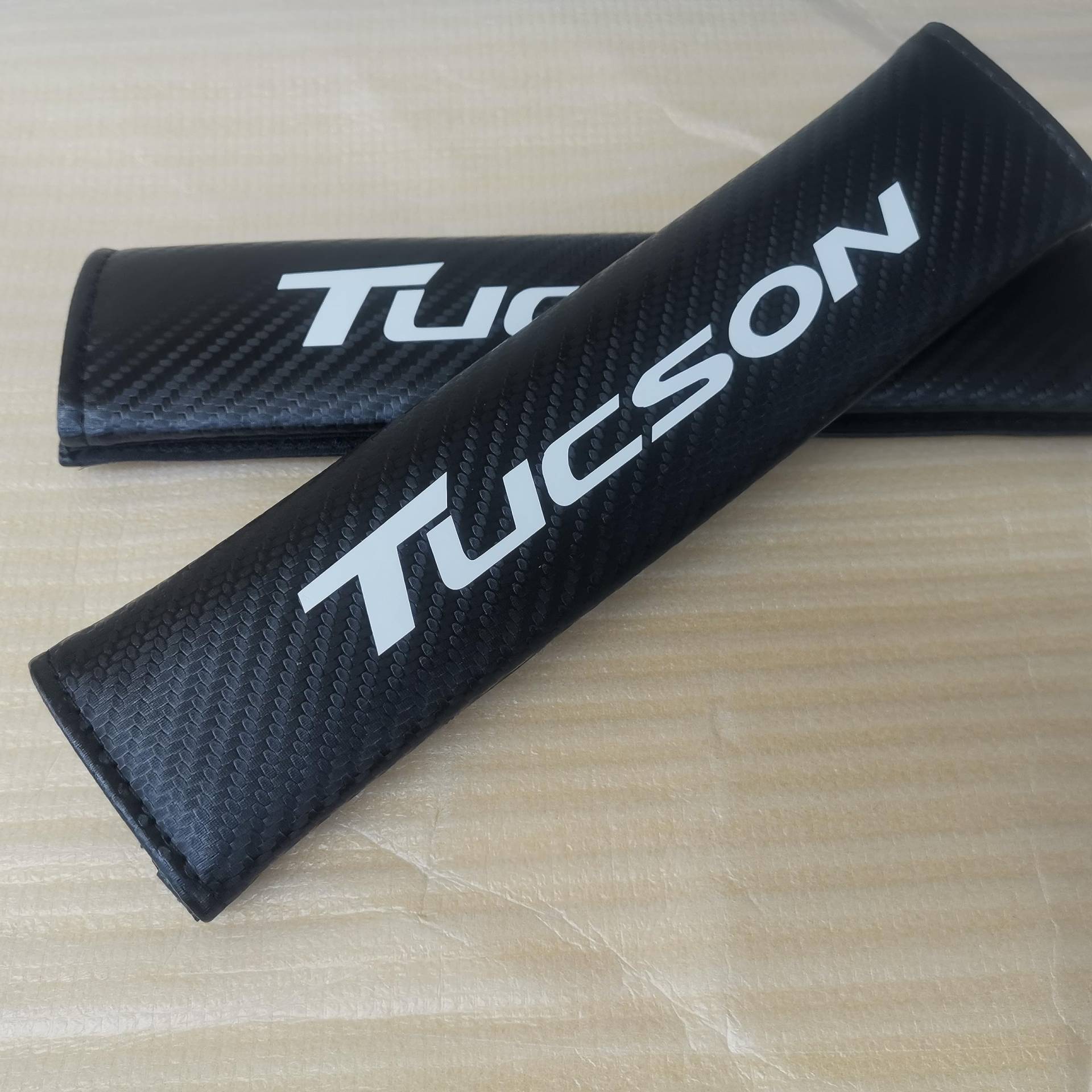 Ethmuntha Für Hyundai Tucson Innenraum Auto Sicherheitsgurt Savety Gürtel Schulterpolster Abdeckung 2PCS 22 X 7cm von Ethmuntha