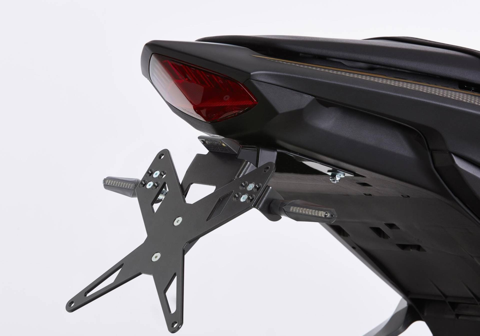 PROTECH X-Shape Kennzeichenhalter kompatibel mit Honda CB1000R 2008-2016 SC60 PROTECH X-Shape Kennzeichenhalter kompatibel mit Honda CB1000R 2008-2016 SC60 von FECHTER DRIVE Motorsport GmbH