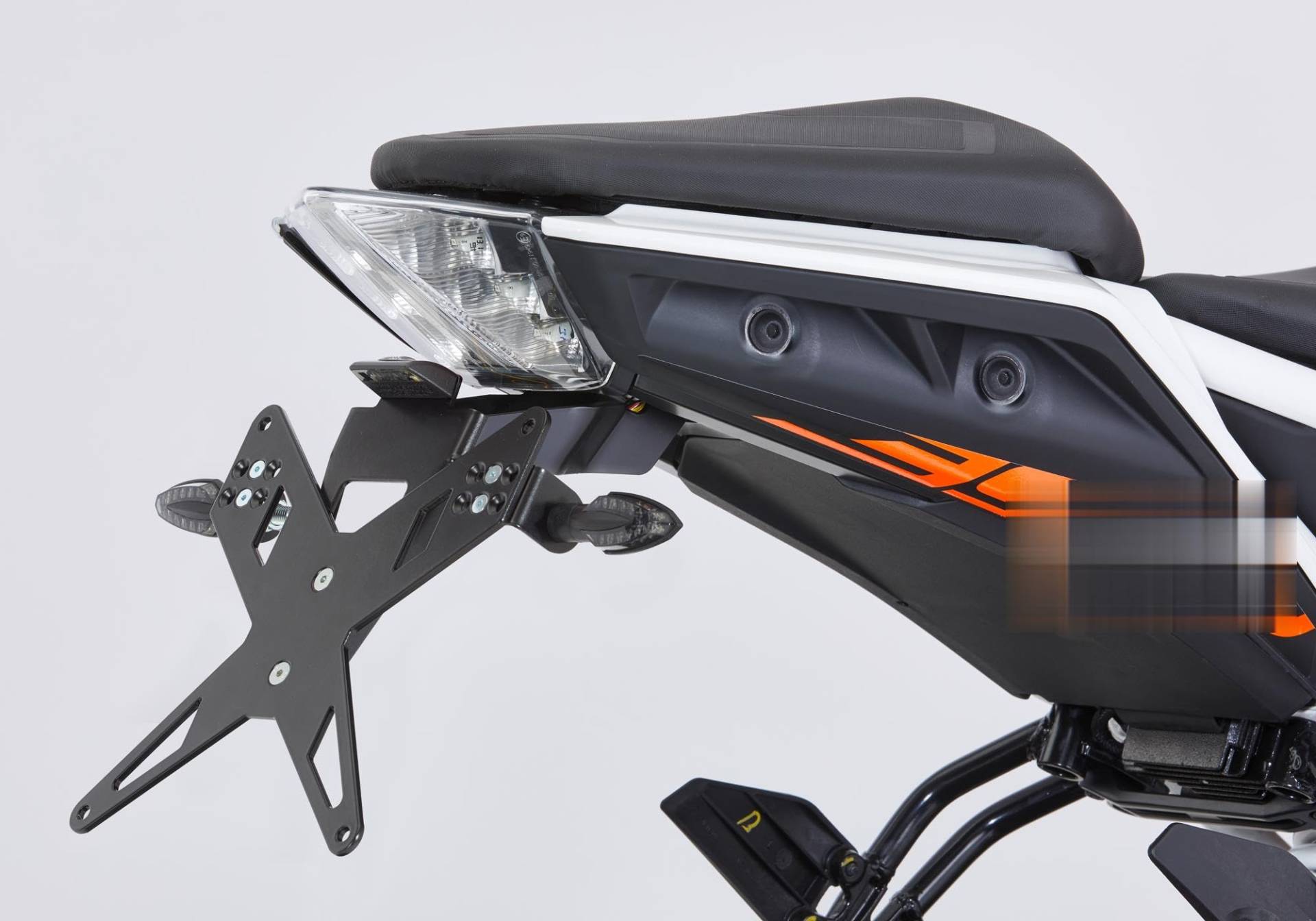 PROTECH X-Shape Kennzeichenhalter kompatibel mit KTM 125 Duke 2017-2020 von FECHTER DRIVE Motorsport GmbH