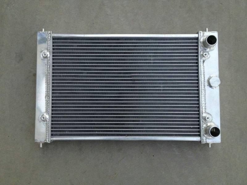 3-reihiger Aluminium-Kühler für Polo 86C G40 1.3 1.0 Coupe Race Track W/O Aircon 1982–1994 Handbuch 80 von FSMOTO