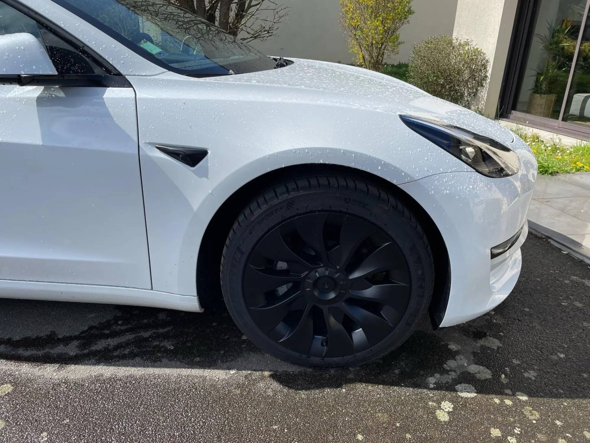 Radzierblenden Tesla Model 3, Turbine Design für 18 Zoll Felgen, 4er Set, Schwarz von Fab.Labs