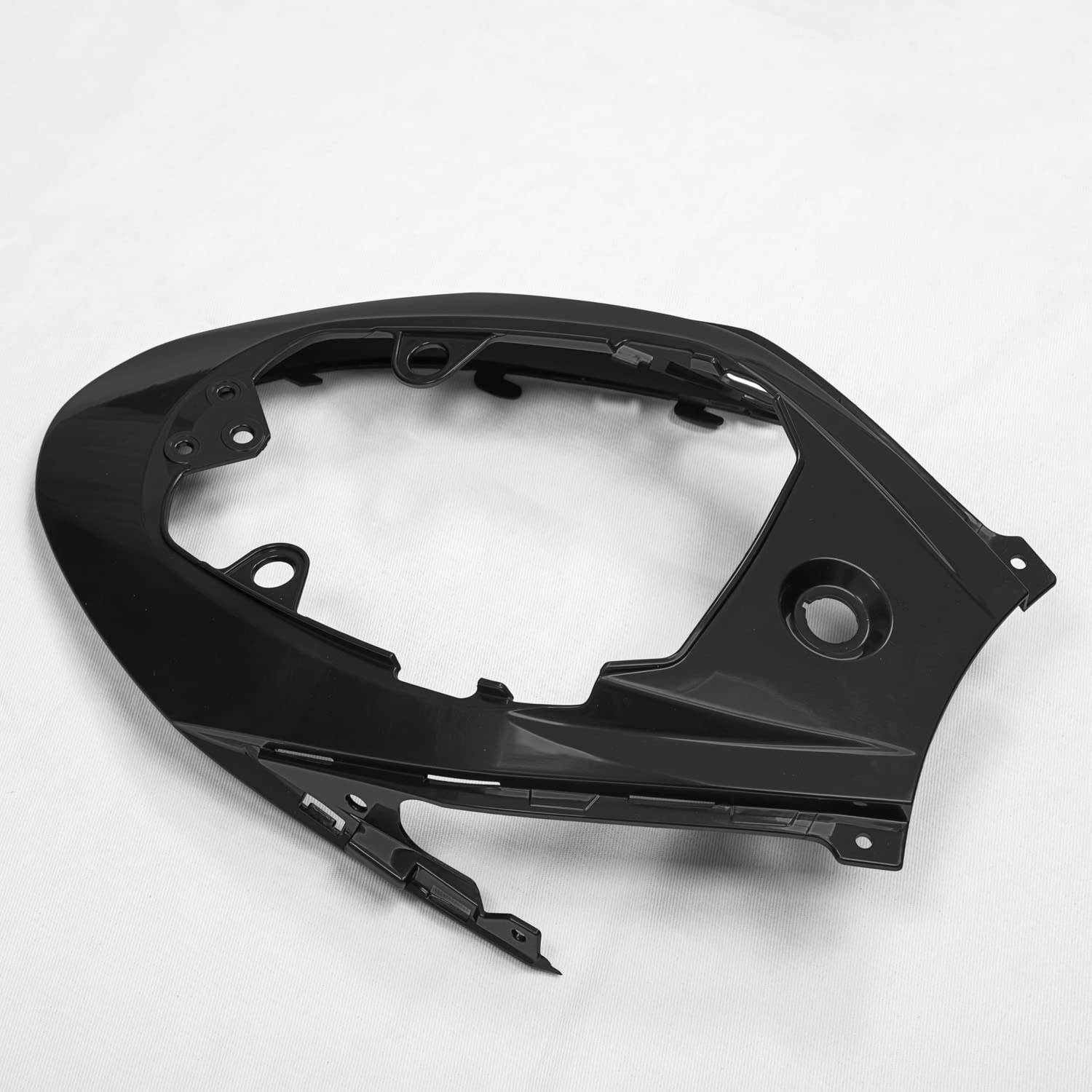 Motorrad Upper Duck Tail Ducktail Rear Tail Section Beifahrersitzabdeckung Panel Guard Verkleidungskits für GSX-S GSXS 750 GSX-S750 GSXS750 2017 2018 2019 2020 2021 2022 2023 (Unbemalt) von Fayedenicy