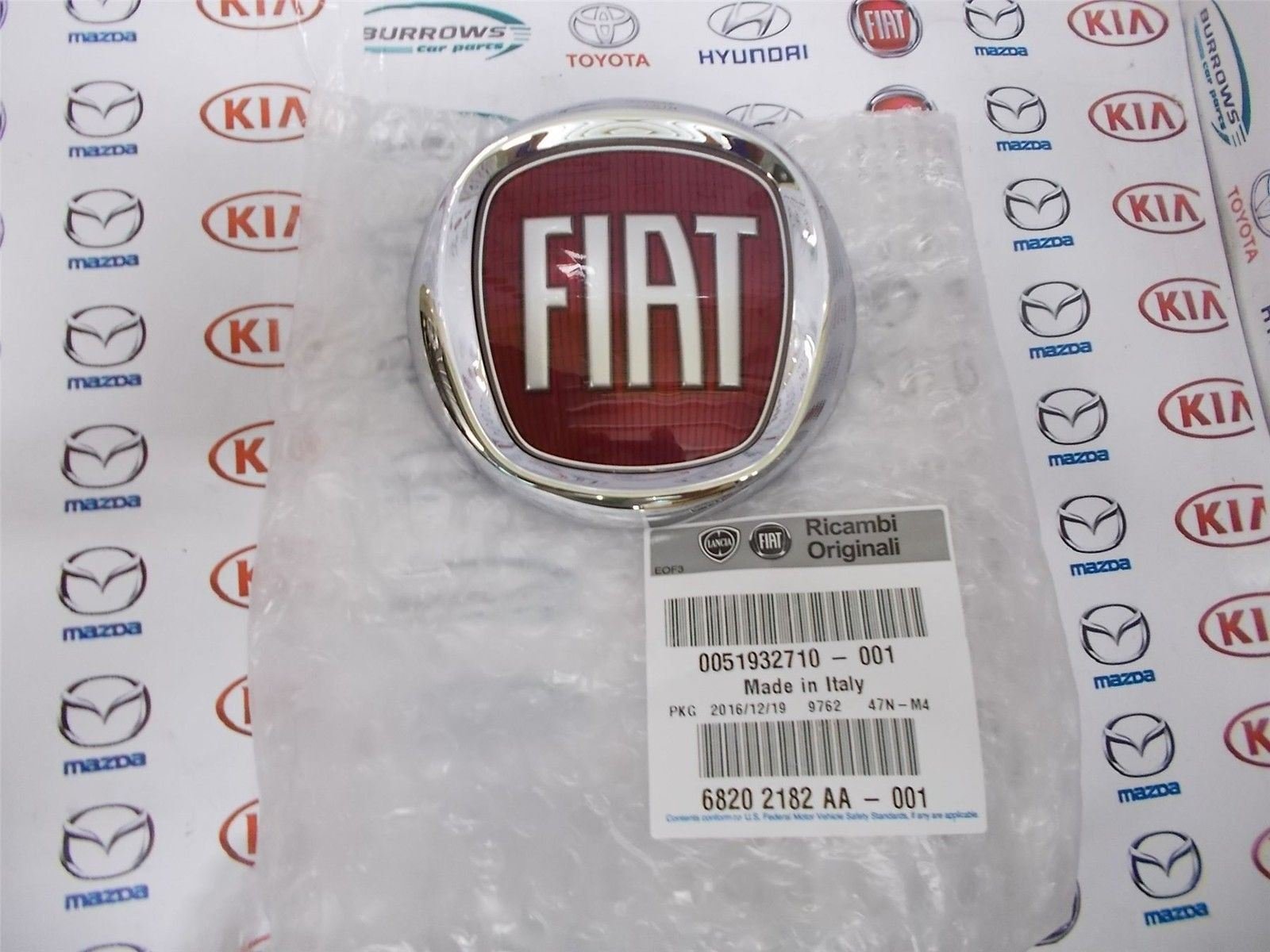 Original Fiat 500 Front Bumper Badge/Emblem – 51932710 von Fiat