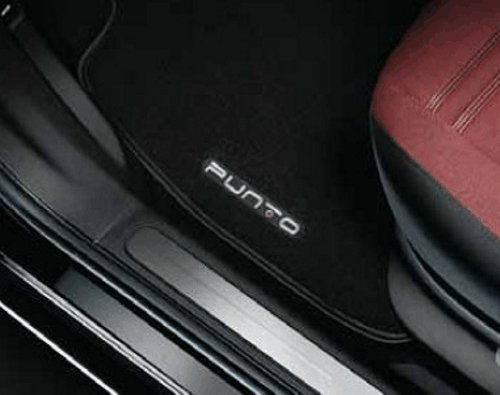 Original Fiat Punto Evo Veloursfußmatten Original Fiat Punto Evo Veloursfußmatten von Fiat