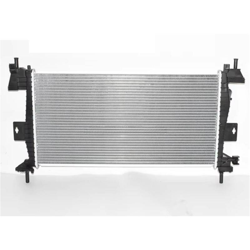 Kühler BV618005AD Kühlsystem Wassertank Kühler Für FORD C-MAX II FOCUS III 1,6 1727475 ED818005AE Kühlerband von GAYCLG