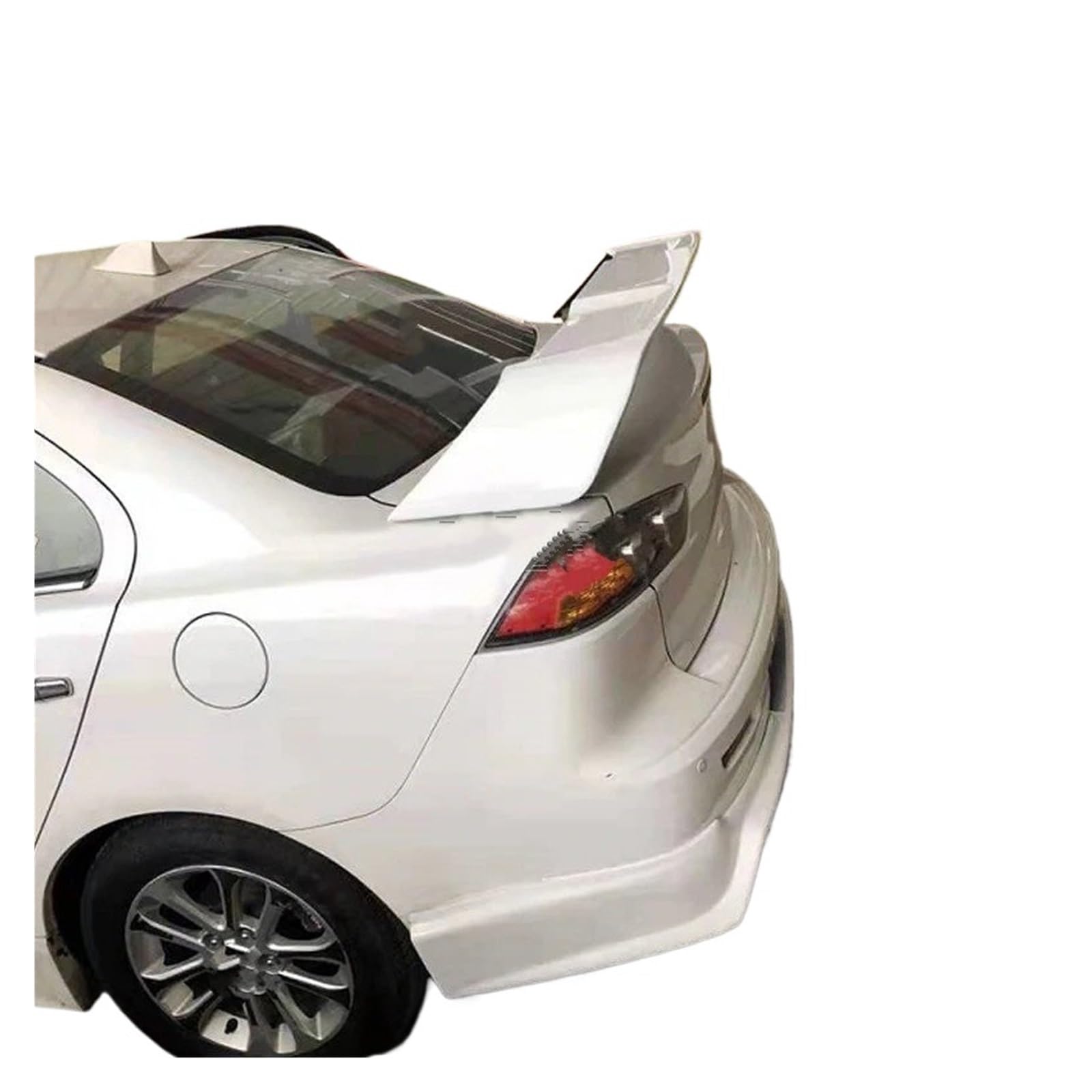 Dachspoiler Für Lancer Für EVO 2008-2015 Auto Schwanz Flügel Dekoration Hinten Stamm Spoiler Flügel Heckflügel Spoiler(White) von GBGWRMRYX