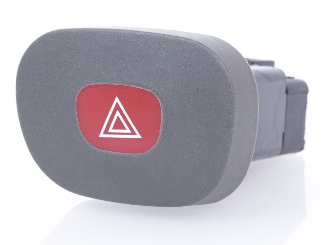 Warnblinkschalter Warnblinker Schalter Taste 7700435867 für Renault Clio II Warnblinkschalter Warnblinker Schalter Taste 7700435867 für Renault Clio II von GOLDCAR Renata Badzio,Bart?omiej Kalisz s.c.