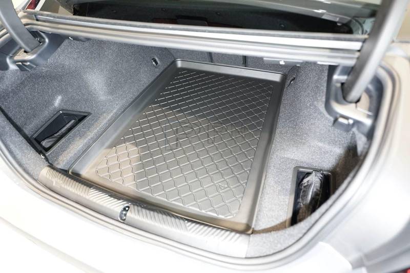 GUA PPH Gummierte Laderaummatte Kofferraumwanne für BMW 5 (G60) Limousine S/4 ab 2023- von GUA