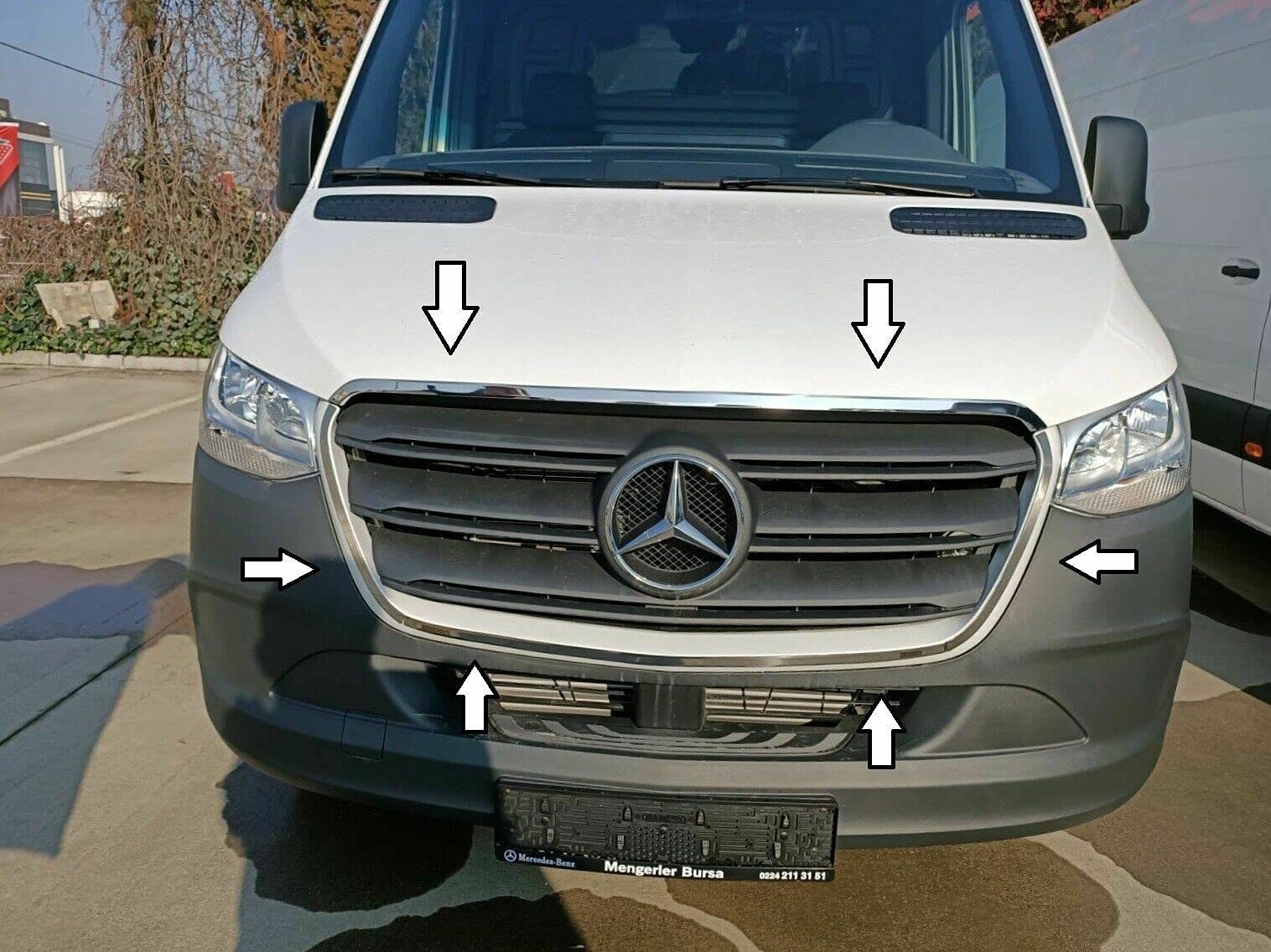 Boa Line Auto- Chrom Haube Ventilatorrahmen & Frontgrill Abdeckung – Rahmen, kompatibel mit Mercedes Sprinter W907 Boa Line Auto- Chrom Haube Ventilatorrahmen & Frontgrill Abdeckung – Rahmen, kompatibel mit Mercedes Sprinter W907 von Generic