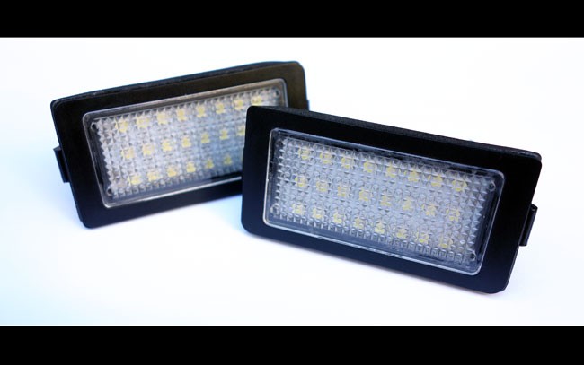 2x LED PREMIUM Kennzeichenbeleuchtung SMD für BMW 7er E38 (Modelle 94-01) von Goingfast GmbH
