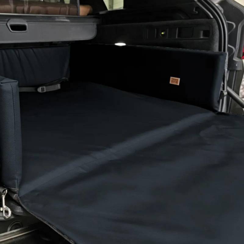 GOLDEN DOG Kofferraum Matte Hundebett Schutzmatte Hunde Autositz Autoschondecke Kunst Leder von Golden Dog