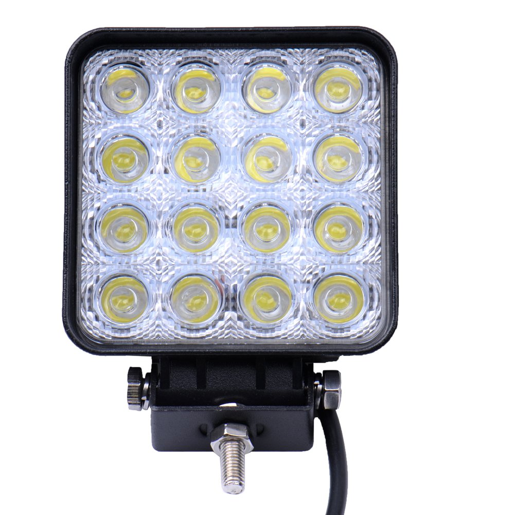 Greenmigo 48W Led Scheinwerfer Offroad Lampe Flood Arbeitsscheinwerfer LED Arbeitslicht 12V 24V Zusatzscheinwerfer Rückfahrscheinwerfer für Traktor Bagger SUV Wasserdicht IP67 von Greenmigo