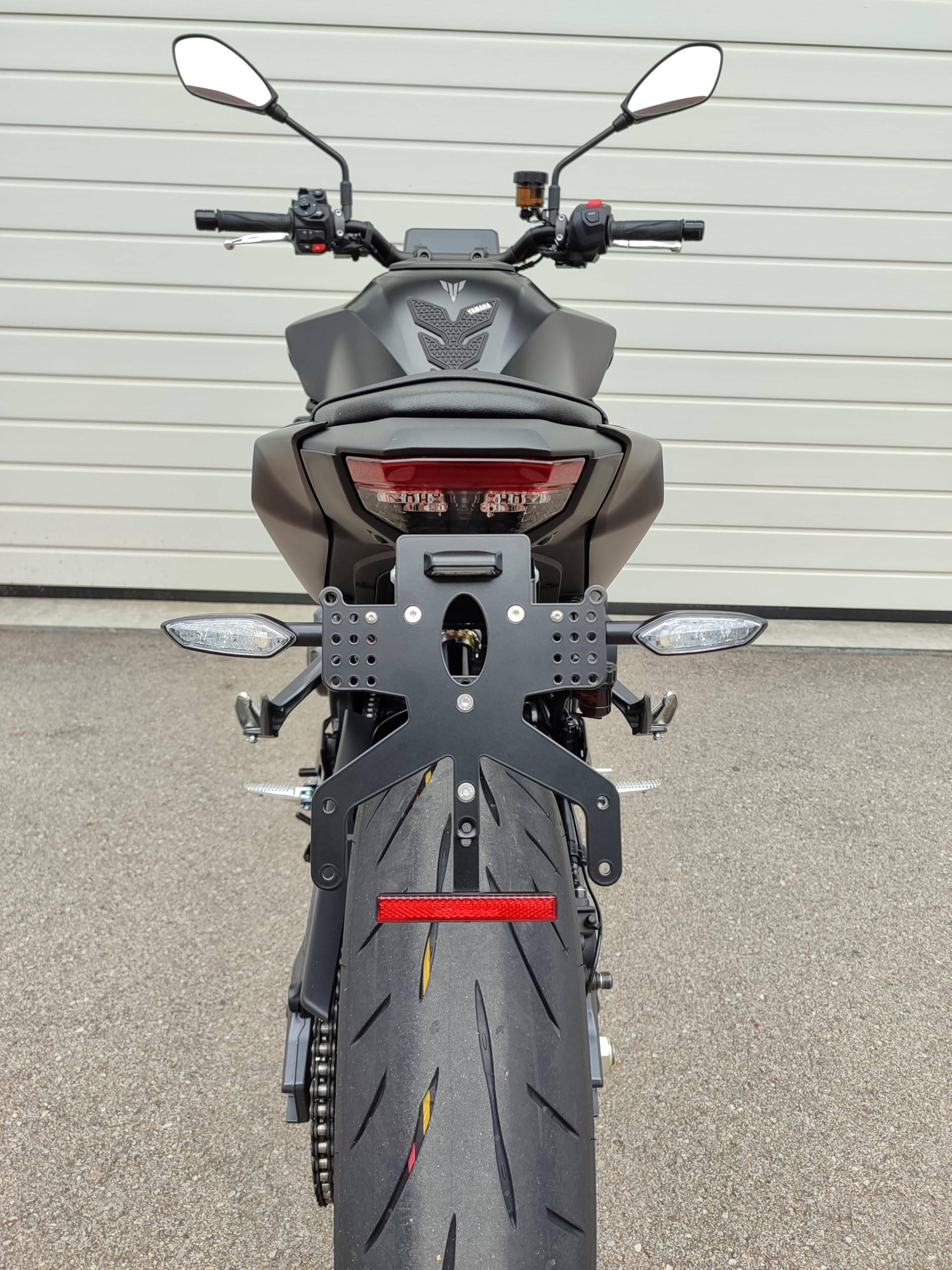 Grofatec Kennzeichenhalter kompatibel für Yamaha MT-09 2024 Kennzeichenträger MT09 kurzes Heck REVO Tail Tidy Heckumbau mt09 für OEM Blinker Grofatec Kennzeichenhalter kompatibel für Yamaha MT-09 2024 Kennzeichenträger MT09 kurzes Heck REVO Tail Tidy Heckumbau mt09 für OEM Blinker von GroFaTec