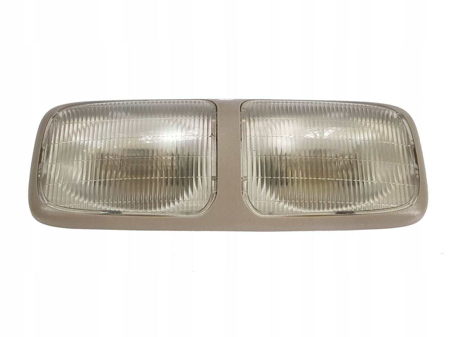 HELLA Innenraumleuchte 2JA 001 330-031 AP056259C,PO56259C,6071111 04403130,90544283,56259C,20190461,OOO800400008,42465196,AZ56595,6000731,607111108 HELLA Innenraumleuchte 2JA 001 330-031 AP056259C,PO56259C,6071111 04403130,90544283,56259C,20190461,OOO800400008,42465196,AZ56595,6000731,607111108 von HELLA