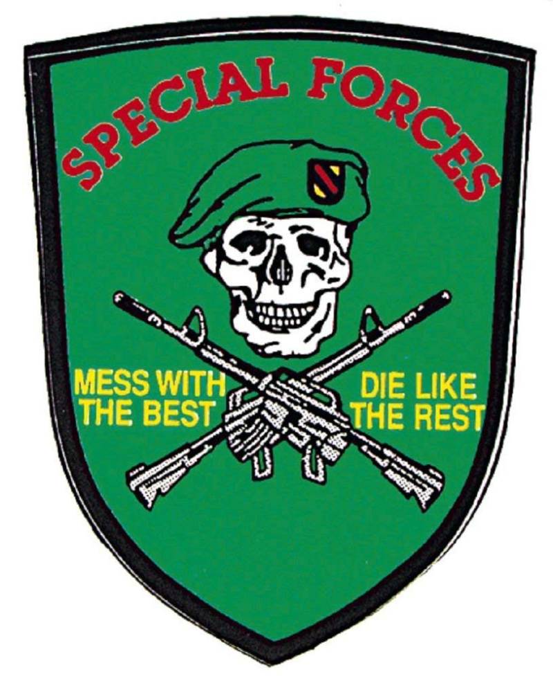 Auto-Aufkleber Stick Applikation Emblem Aufkleber"SPECIAL FORCES." NEU Gr. ca. 6,5cm x 8cm (303139) von HSK