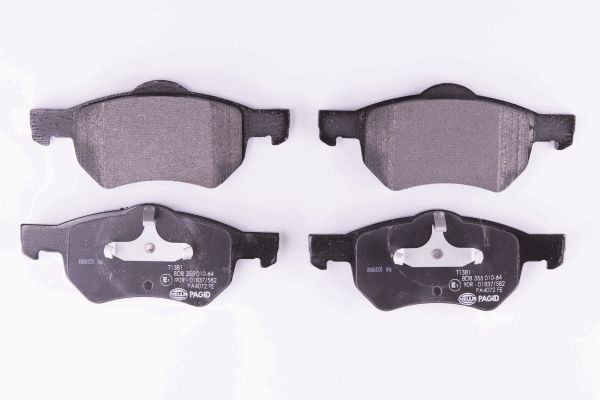 Bremsbelagsatz, Scheibenbremse Vorderachse Hella 8DB 355 010-641 von Hella