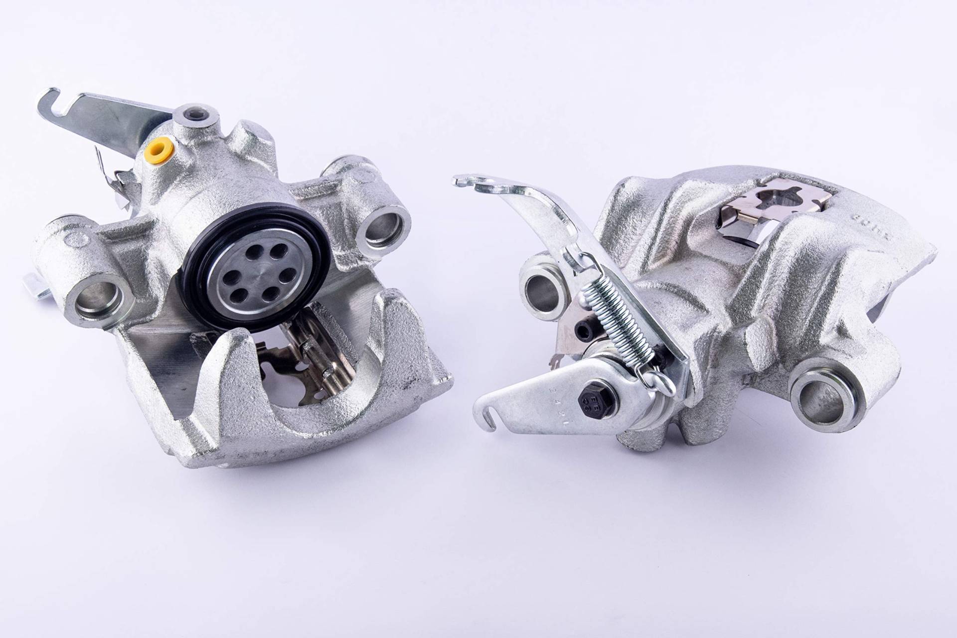HELLA 8AN 355 788-831 Bremssattel - AN8883 - Bremssystem: BREMBO - Neuteil ohne Pfand - für u.a. IVECO, links HELLA 8AN 355 788-831 Bremssattel - AN8883 - Bremssystem: BREMBO - Neuteil ohne Pfand - für u.a. IVECO, links von Hella