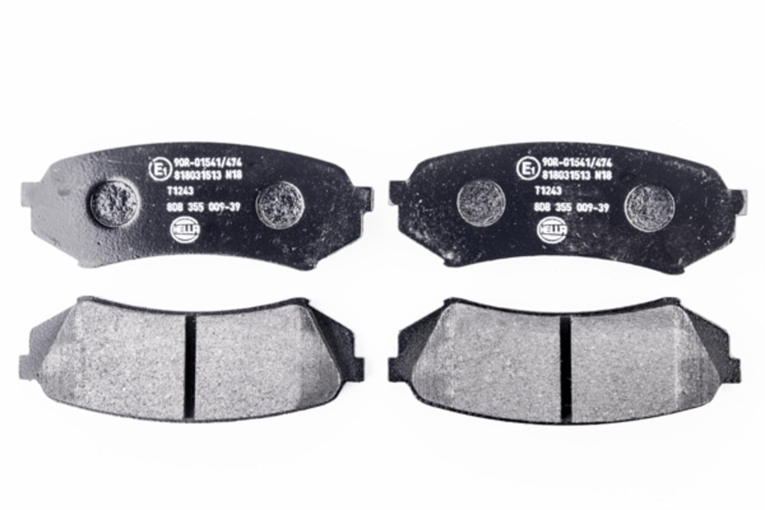 HELLA Bremsbeläge hinten - nicht für Verschleißwarnanzeiger vorbereitet - vier Bremsbeläge pro Set - T1243 - für u.a. LEXUS / TOYOTA - 8DB 355 009-391 HELLA Bremsbeläge hinten - nicht für Verschleißwarnanzeiger vorbereitet - vier Bremsbeläge pro Set - T1243 - für u.a. LEXUS / TOYOTA - 8DB 355 009-391 von Hella
