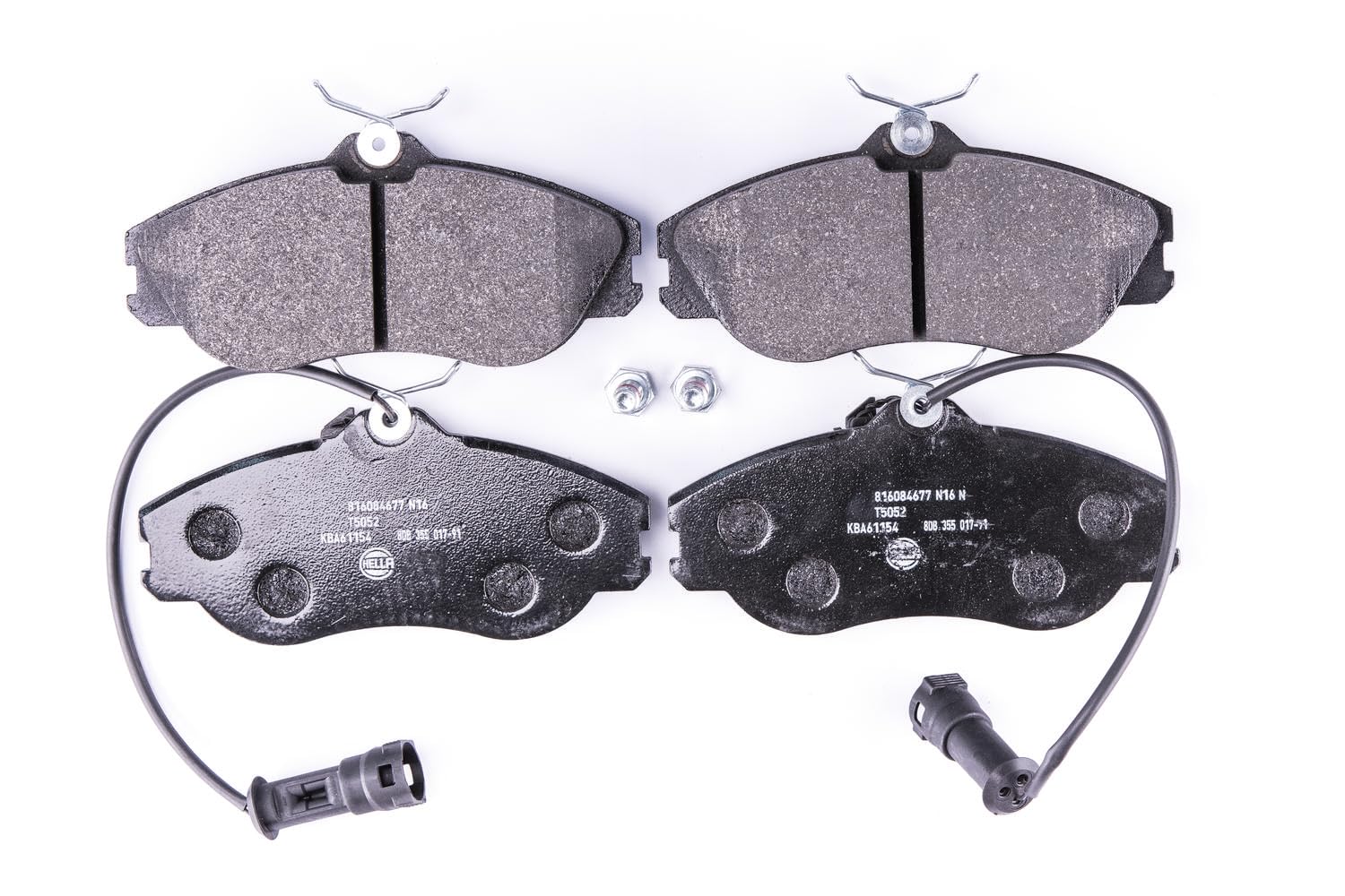 HELLA Bremsbeläge vorne - mit Warnkontakt - vier Bremsbeläge pro Set - T5052 - für u.a. AUDI - 8DB 355 017-911 HELLA Bremsbeläge vorne - mit Warnkontakt - vier Bremsbeläge pro Set - T5052 - für u.a. AUDI - 8DB 355 017-911 von Hella