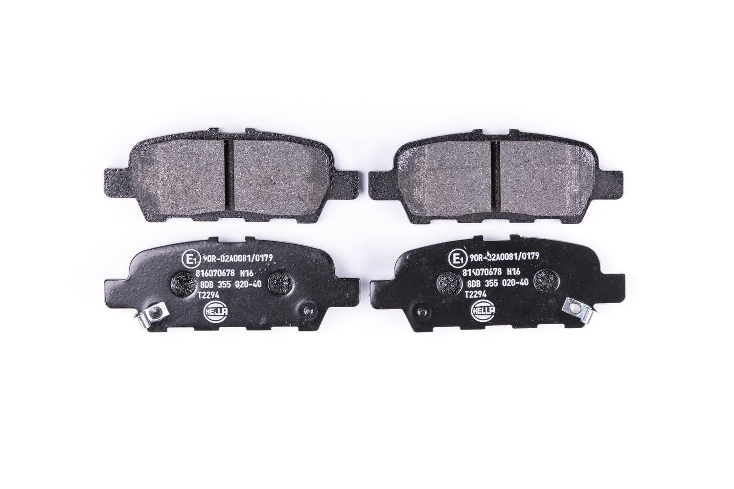 HELLA Bremsbeläge hinten - mit akustischer Verschleißwarnung - vier Bremsbeläge pro Set - T2294 - für u.a. INFINITI / MITSUBISHI / NISSAN / SUZUKI - 8DB 355 020-401 HELLA Bremsbeläge hinten - mit akustischer Verschleißwarnung - vier Bremsbeläge pro Set - T2294 - für u.a. INFINITI / MITSUBISHI / NISSAN / SUZUKI - 8DB 355 020-401 von Hella