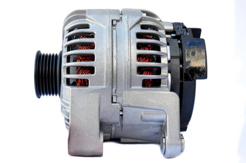 HELLA - Generator/Lichtmaschine - 14V - 120A - für u.a. Opel Zafira A Mpv (T98) - 8EL 011 711-821 von Hella