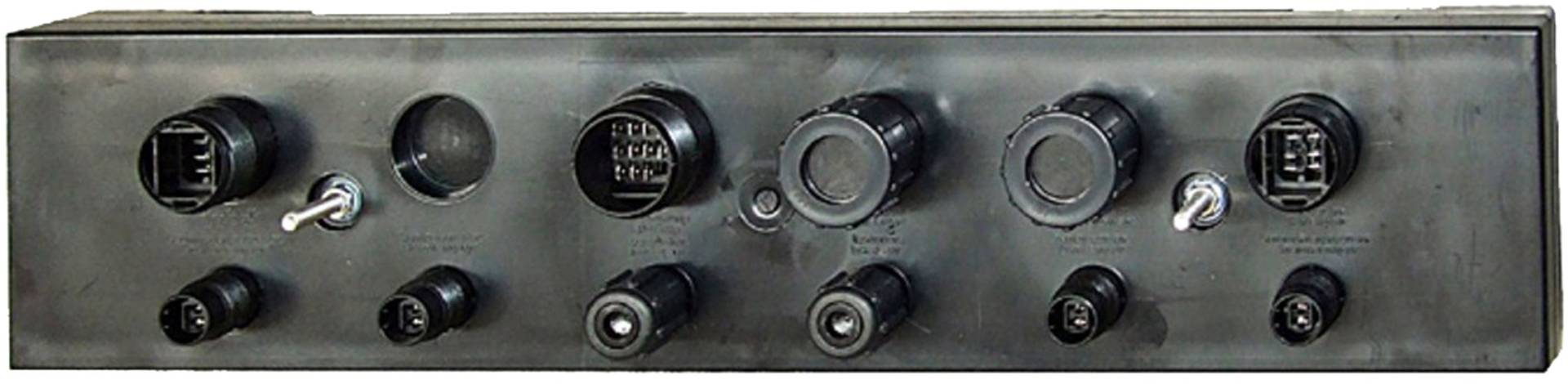 HELLA 8JE 340 060-011 Verbindungs-/Verteilerstück - 24V - ADR/GGVS - Anbau/Einbau HELLA 8JE 340 060-011 Verbindungs-/Verteilerstück - 24V - ADR/GGVS - Anbau/Einbau von Hella