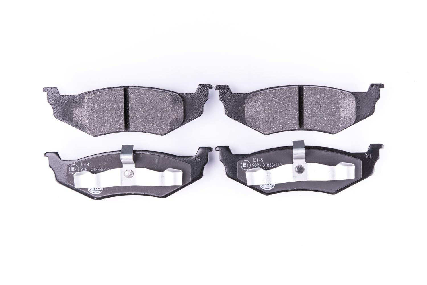 HELLA Bremsbeläge hinten - nicht für Verschleißwarnanzeiger vorbereitet - vier Bremsbeläge pro Set - T5145 - für u.a. CHRYSLER / DODGE / PLYMOUTH - 8DB 355 018-661 HELLA Bremsbeläge hinten - nicht für Verschleißwarnanzeiger vorbereitet - vier Bremsbeläge pro Set - T5145 - für u.a. CHRYSLER / DODGE / PLYMOUTH - 8DB 355 018-661 von Hella