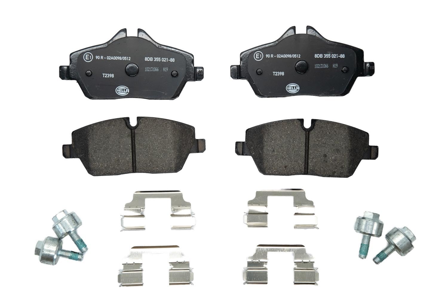 HELLA Bremsbeläge vorne - für Verschleißwarnanzeiger vorbereitet - vier Bremsbeläge pro Set - T2398 - für u.a. BMW - 8DB 355 021-881 HELLA Bremsbeläge vorne - für Verschleißwarnanzeiger vorbereitet - vier Bremsbeläge pro Set - T2398 - für u.a. BMW - 8DB 355 021-881 von Hella