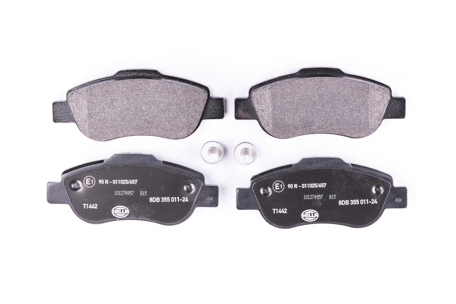 HELLA Bremsbeläge vorne - nicht für Verschleißwarnanzeiger vorbereitet - vier Bremsbeläge pro Set - T1442 - für u.a. FIAT - 8DB 355 011-241 HELLA Bremsbeläge vorne - nicht für Verschleißwarnanzeiger vorbereitet - vier Bremsbeläge pro Set - T1442 - für u.a. FIAT - 8DB 355 011-241 von Hella