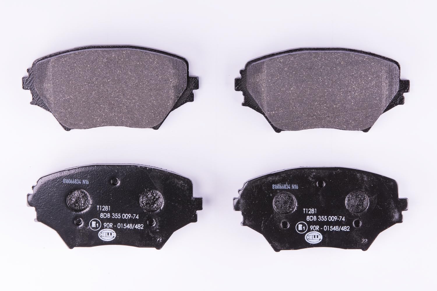HELLA Bremsbeläge vorne - nicht für Verschleißwarnanzeiger vorbereitet - vier Bremsbeläge pro Set - T1281 - für u.a. TOYOTA - 8DB 355 009-741 HELLA Bremsbeläge vorne - nicht für Verschleißwarnanzeiger vorbereitet - vier Bremsbeläge pro Set - T1281 - für u.a. TOYOTA - 8DB 355 009-741 von Hella