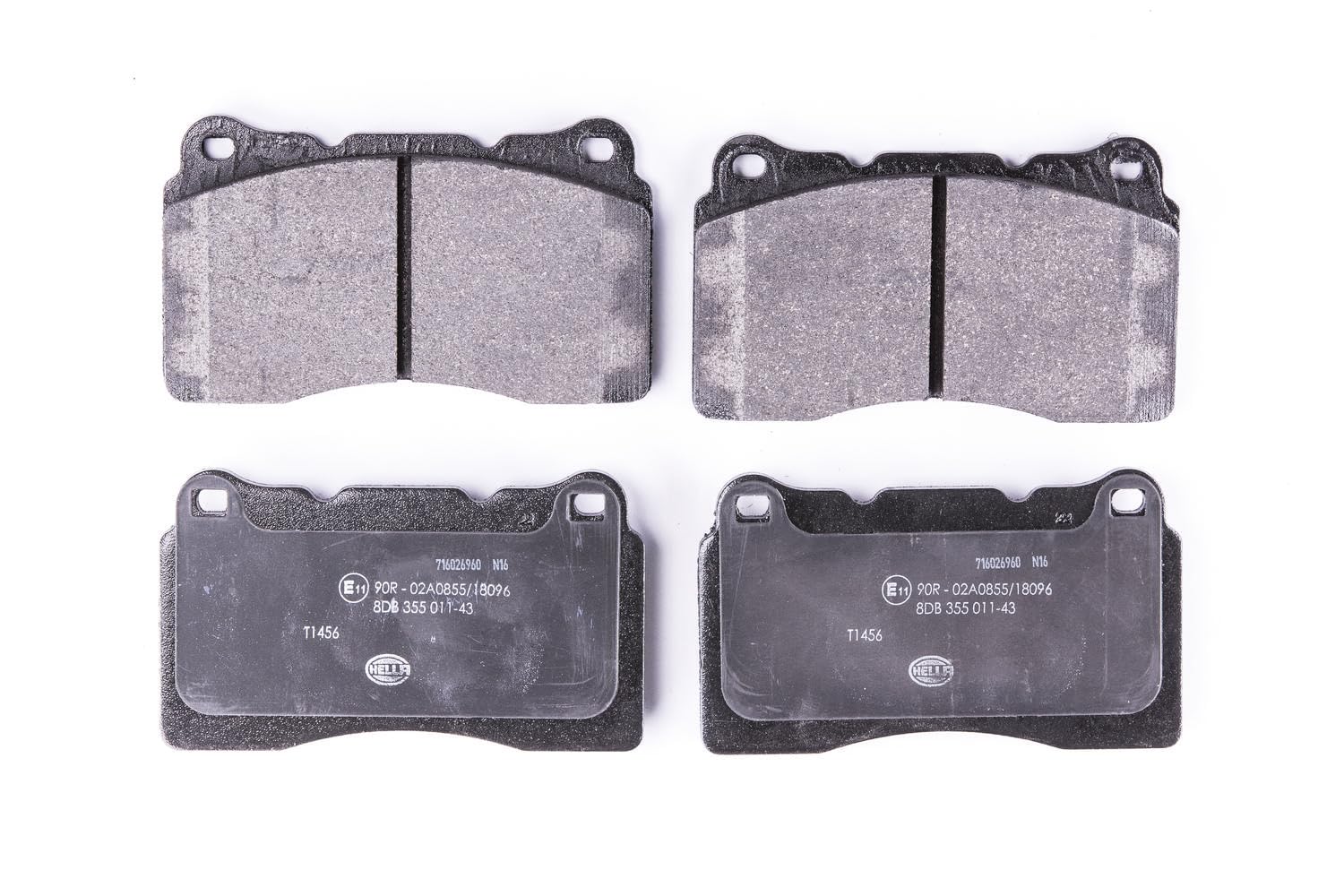 HELLA Bremsbeläge vorne - nicht für Verschleißwarnanzeiger vorbereitet - vier Bremsbeläge pro Set - T1456 - für u.a. RENAULT - 8DB 355 011-431 HELLA Bremsbeläge vorne - nicht für Verschleißwarnanzeiger vorbereitet - vier Bremsbeläge pro Set - T1456 - für u.a. RENAULT - 8DB 355 011-431 von Hella