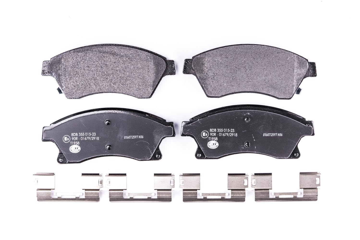 HELLA PAGID 8DB 355 015-231 Bremsbelagsatz - T1958 - Dicke/Stärke: 18.8mm - Bremssystem: TRW - mit akustischer Verschleißwarnung - für u.a. CHEVROLET / HOLDEN / OPEL / VAUXHALL HELLA PAGID 8DB 355 015-231 Bremsbelagsatz - T1958 - Dicke/Stärke: 18.8mm - Bremssystem: TRW - mit akustischer Verschleißwarnung - für u.a. CHEVROLET / HOLDEN / OPEL / VAUXHALL von Hella