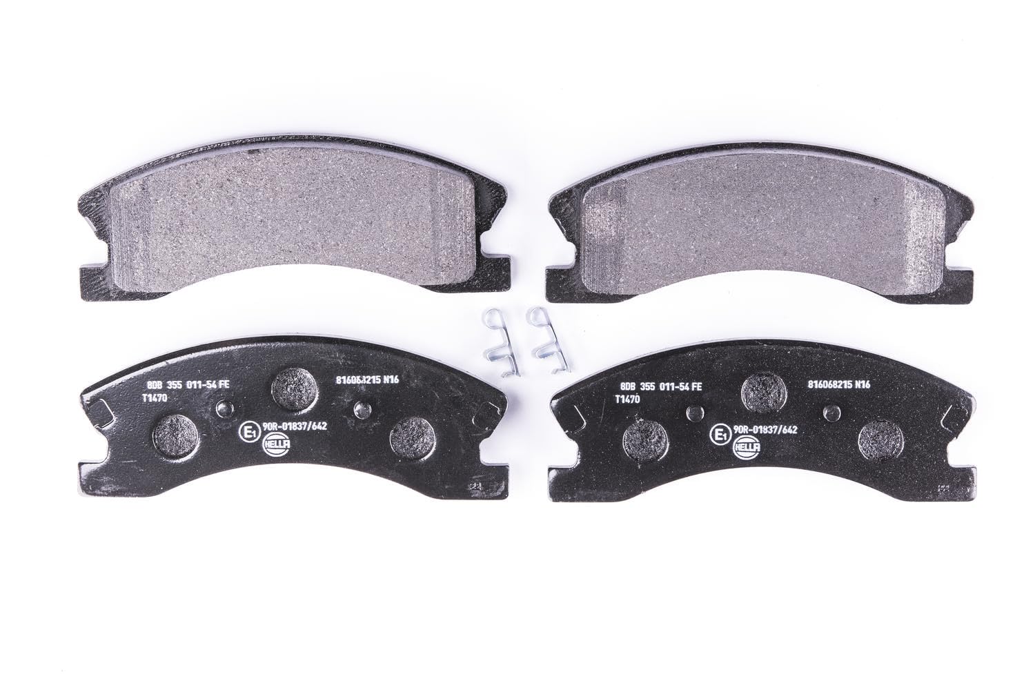 HELLA Bremsbeläge vorne - mit akustischer Verschleißwarnung - vier Bremsbeläge pro Set - T1470 - für u.a. JEEP - 8DB 355 011-541 HELLA Bremsbeläge vorne - mit akustischer Verschleißwarnung - vier Bremsbeläge pro Set - T1470 - für u.a. JEEP - 8DB 355 011-541 von Hella