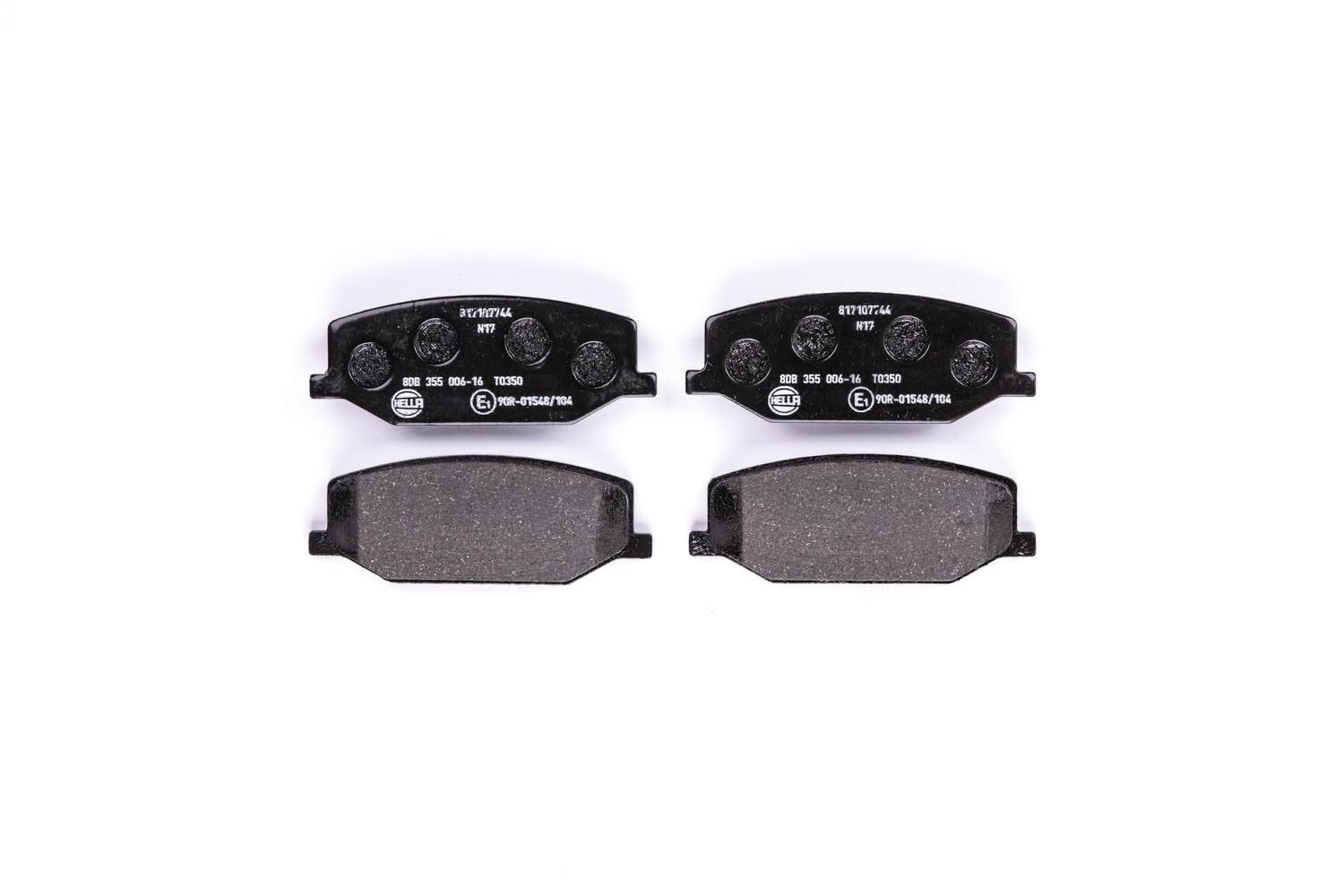 HELLA Bremsbeläge vorne - nicht für Verschleißwarnanzeiger vorbereitet - vier Bremsbeläge pro Set - T0350 - für u.a. CHEVROLET / HOLDEN / MAZDA / SUZUKI - 8DB 355 006-161 HELLA Bremsbeläge vorne - nicht für Verschleißwarnanzeiger vorbereitet - vier Bremsbeläge pro Set - T0350 - für u.a. CHEVROLET / HOLDEN / MAZDA / SUZUKI - 8DB 355 006-161 von Hella