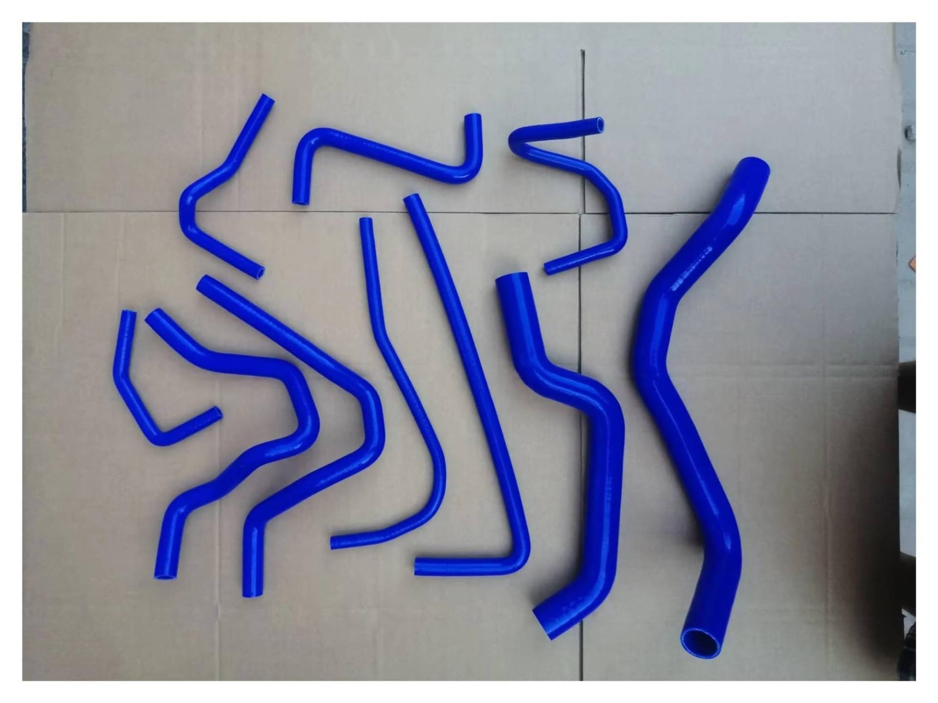 Lufteinlass Schlauch Für Mitsubishi 3000GT Für Dodge Für Stealth 3.0L V6 1991 1992 1993 1994 1995 1996 1997 1998 1999 Silikon-Kühlmittelkühler-Heizschlauch Auto Ansaugrohr Lufteinlass Schlauch Für Mitsubishi 3000GT Für Dodge Für Stealth 3.0L V6 1991 1992 1993 1994 1995 1996 1997 1998 1999 Silikon-Kühlmittelkühler-Heizschlauch Auto Ansaugrohr von Hgkqbomb