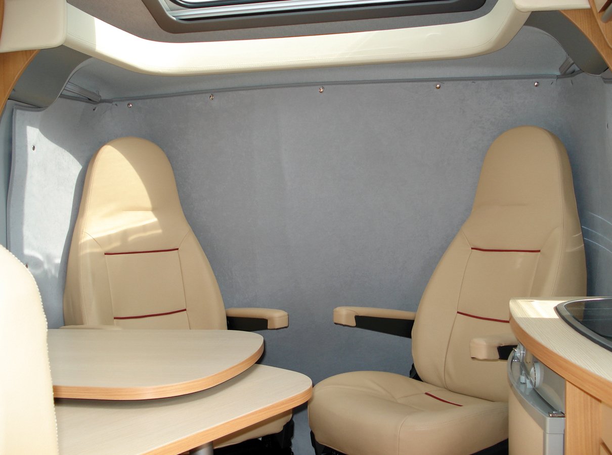 Hindermann Thermovorhang für Fiat Ducato ab Baujahr 07/2006 hellgrau Hindermann Thermovorhang für Fiat Ducato ab Baujahr 07/2006 hellgrau von DOMETIC