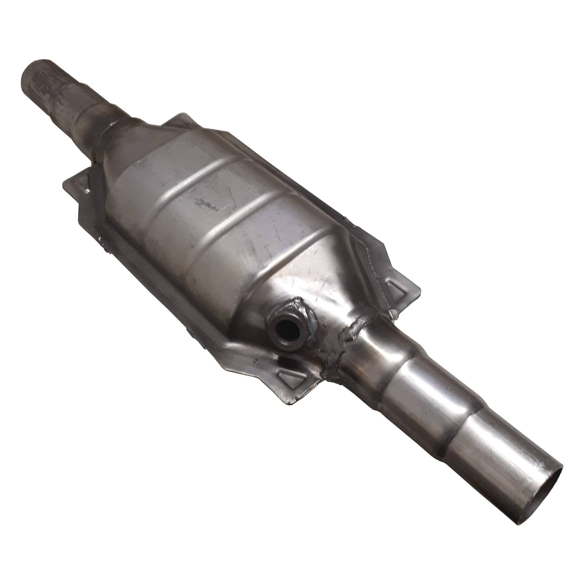 Universal KAT Katalysator Euro 3 Benzinmotor mit E - Prüfzeichen bis 2000ccm Oval Stufenrohr Universal KAT Katalysator Euro 3 Benzinmotor mit E - Prüfzeichen bis 2000ccm Oval Stufenrohr von JMK