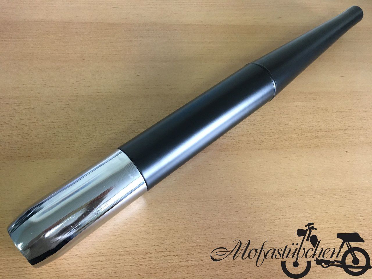 Auspuff schwarz mit Chromkappe 32mm Anschluß für Mokick Auspuff schwarz mit Chromkappe 32mm Anschluß für Mokick von Jamarcol
