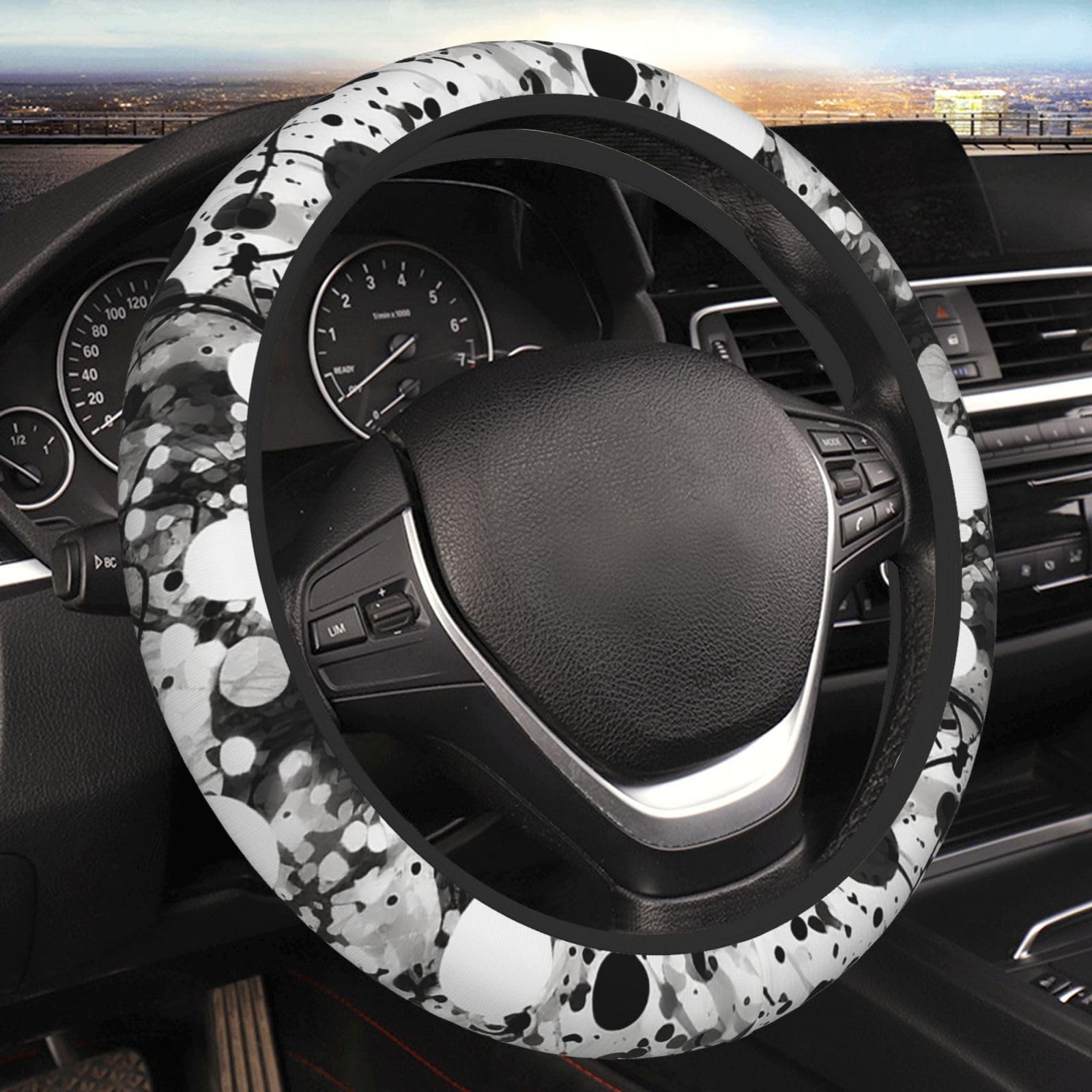 Elastischer Lenkradbezug mit schwarzem und weißem Spritzer-Muster, weicher Auto-Lenkradbezug, Rutschfester Lenkradschutz, universelles Auto-Innendekor-Zubehör für Frauen und Männer Elastischer Lenkradbezug mit schwarzem und weißem Spritzer-Muster, weicher Auto-Lenkradbezug, Rutschfester Lenkradschutz, universelles Auto-Innendekor-Zubehör für Frauen und Männer von KWQDOZF