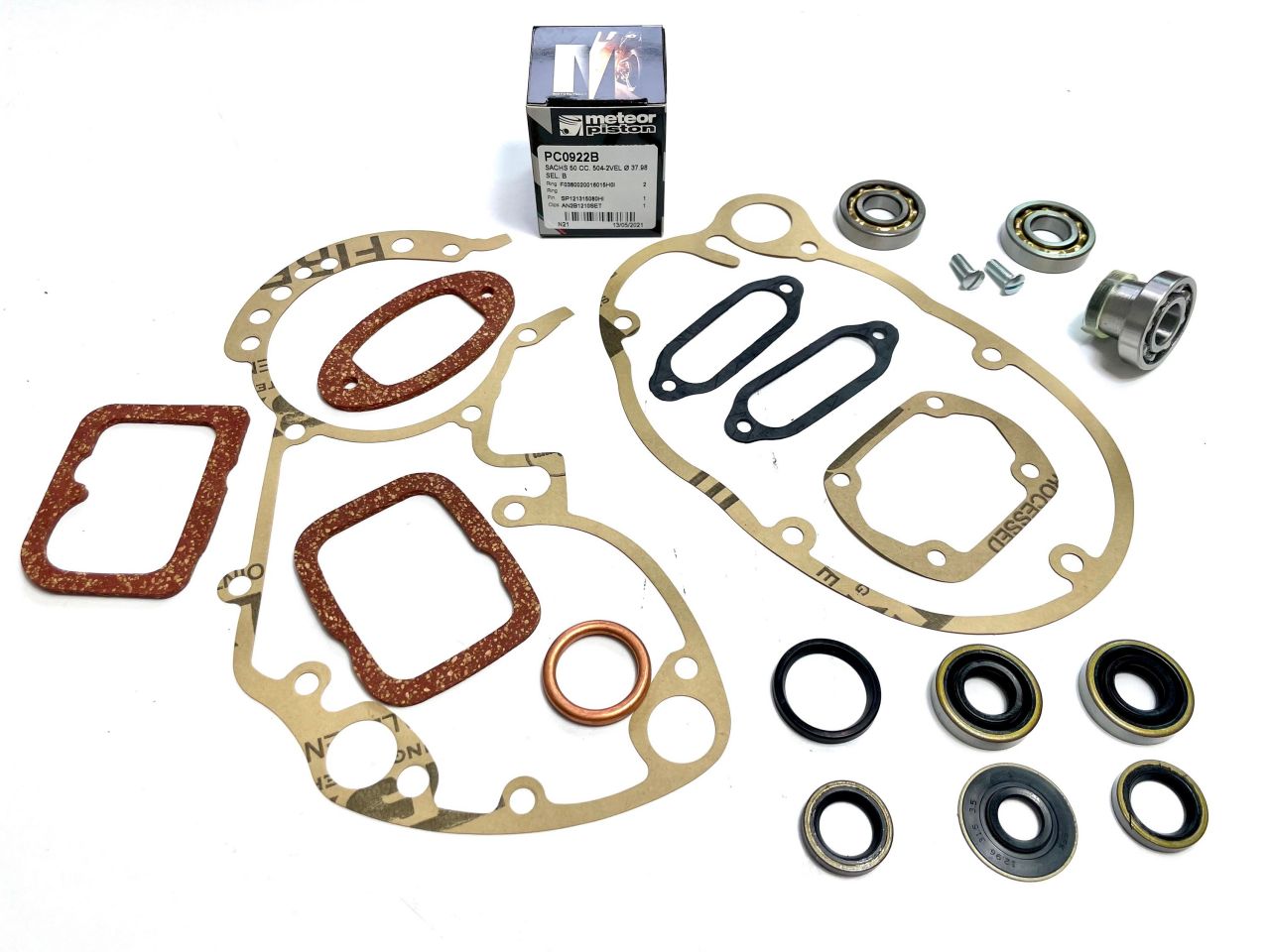 NEU Motordichtsatz E15 Überholsatz + Meteor Kolben Sachs 50/ 2 AB Lager Hercules NEU Motordichtsatz E15 Überholsatz + Meteor Kolben Sachs 50/ 2 AB Lager Hercules von Keine Angabe