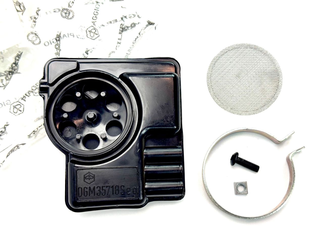 ORIGINAL Luftfilter / Gehäuse 6 Löcher + Filter für Piaggio Vespa Ciao Bravo ... ORIGINAL Luftfilter / Gehäuse 6 Löcher + Filter für Piaggio Vespa Ciao Bravo ... von Piaggio