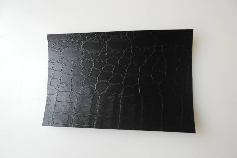 Könighaus (7,73€/m2) Krokodilmuster Schwarz Folie 400 x 152 cm blasenfrei mit Anleitung (Autofolie) von Könighaus