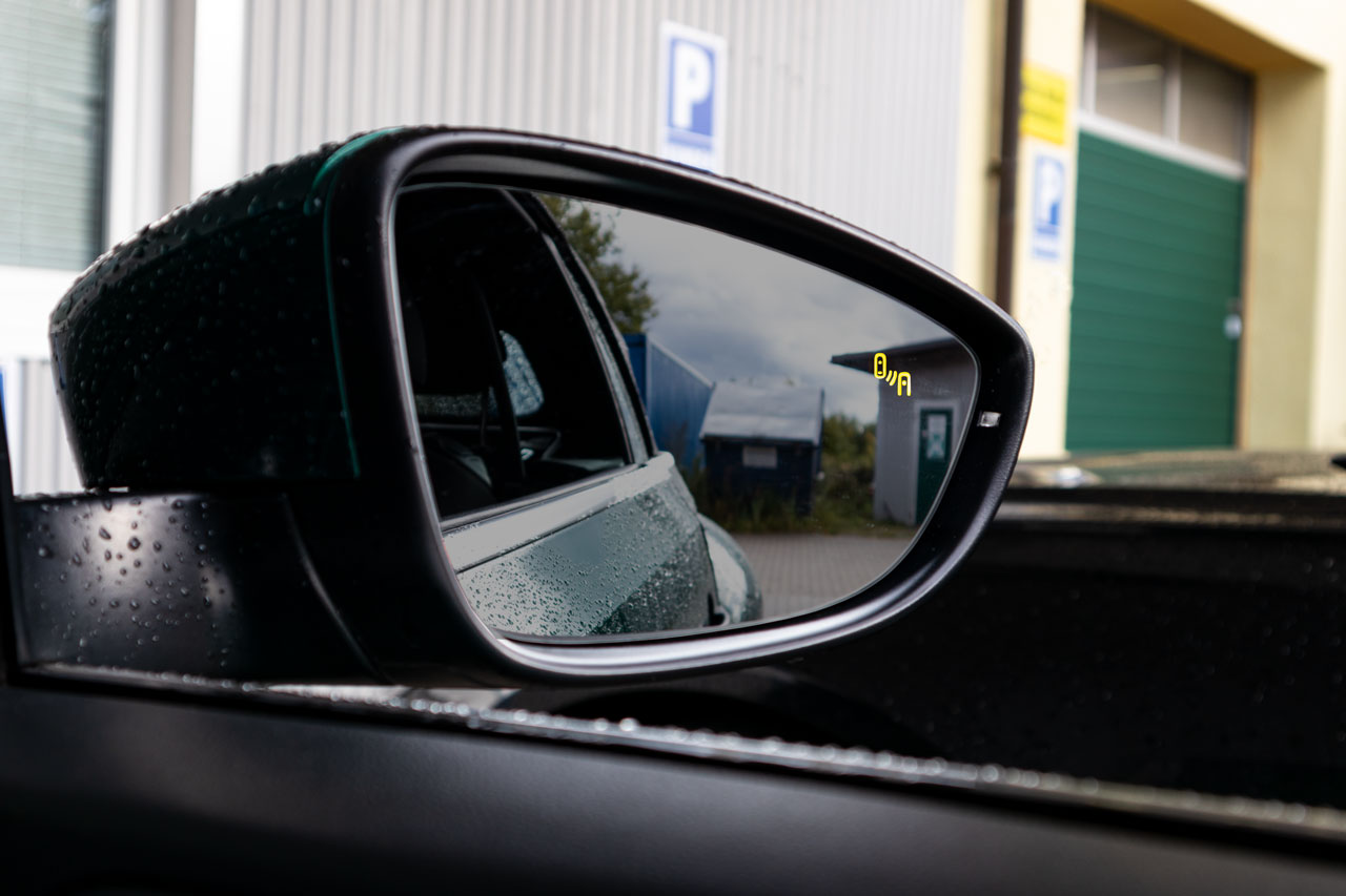 Blind Spot- Sensor inkl. Ausparkassistent für VW New Beetle 5C Blind Spot- Sensor inkl. Ausparkassistent für VW New Beetle 5C von KUFATEC GmbH & Co. KG