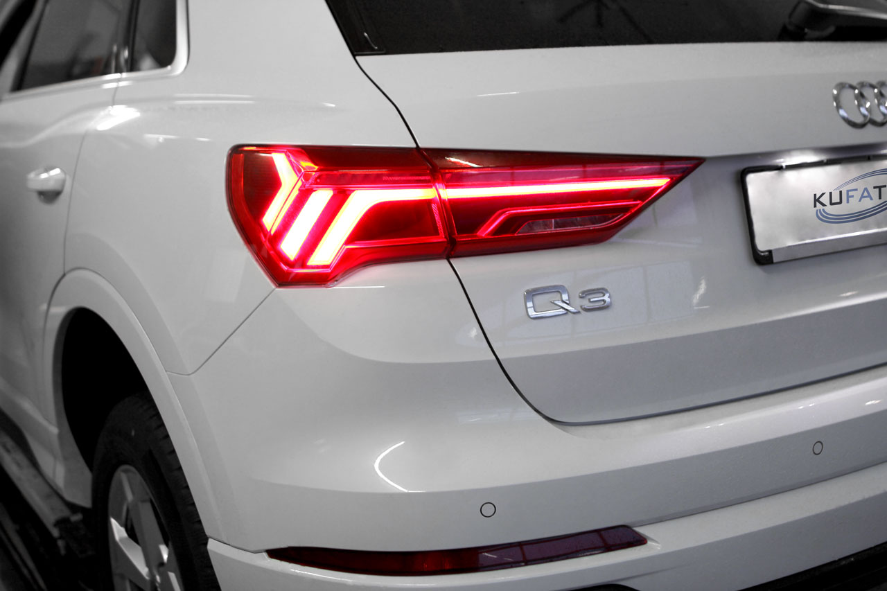 Komplett-Set LED-Heckleuchten mit dynamischen Blinklicht für Audi Q3 F3 Komplett-Set LED-Heckleuchten mit dynamischen Blinklicht für Audi Q3 F3 von KUFATEC GmbH & Co. KG